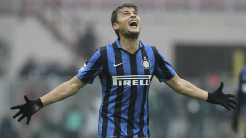 Đội hình AC Milan mạnh nhất - Hậu vệ phải Mauro Tassotti Đội hình AC Milan mạnh nhất - Hậu vệ phải Mauro Tassotti