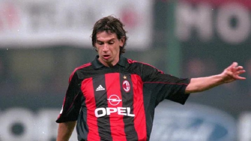 Đội hình AC MIlan mạnh nhất - Tiền vệ Demetrio Albertini Đội hình AC MIlan mạnh nhất - Tiền vệ Demetrio Albertini