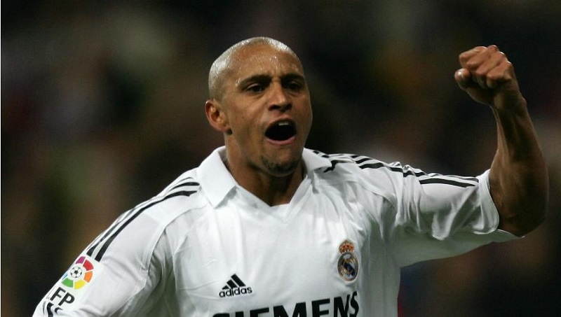 Hậu vệ Roberto Carlos Hậu vệ Roberto Carlos