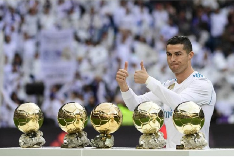 Ronaldo đạt quả bóng vàng các năm 2008, 2013, 2014, 2016, 2017